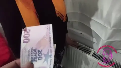Temizlikçi İle Sert Sikiş